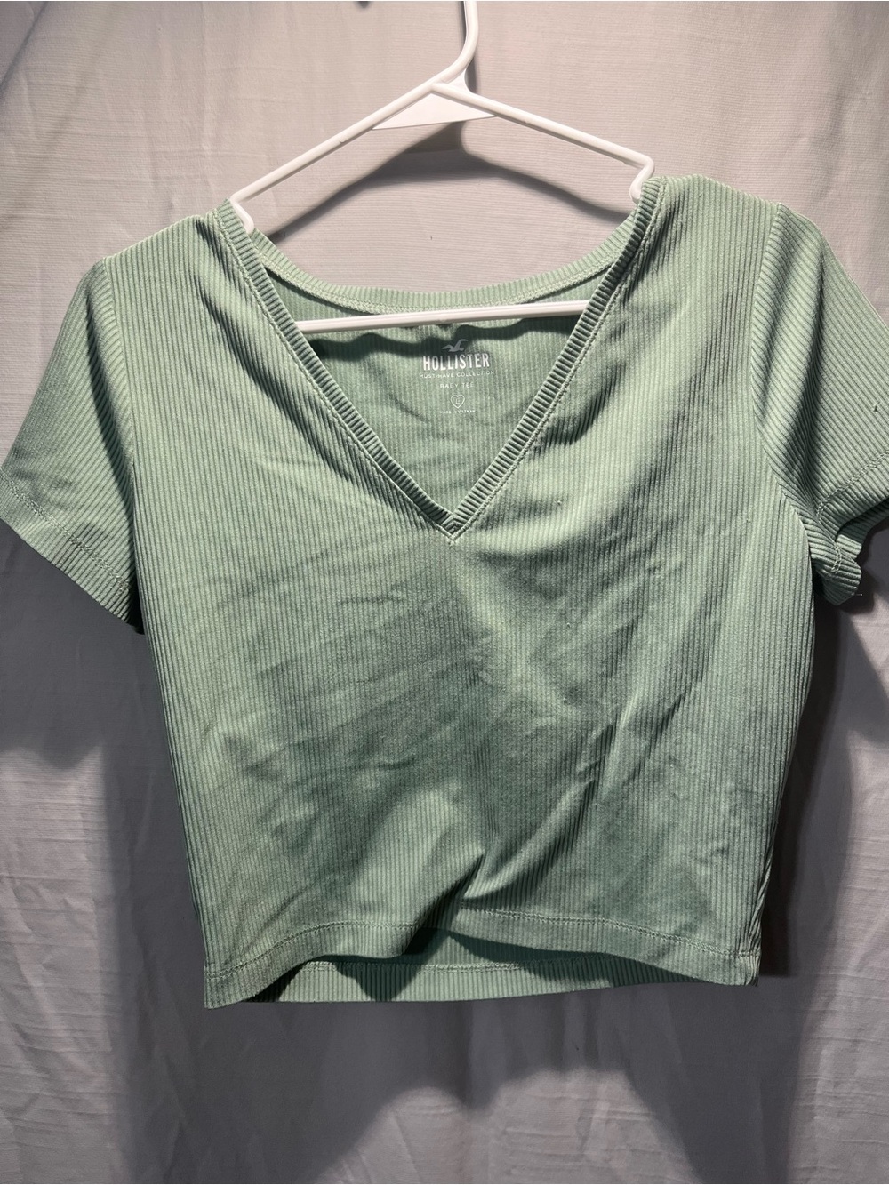 Hollister Light Mint Ribbed V-Neck Crop Top